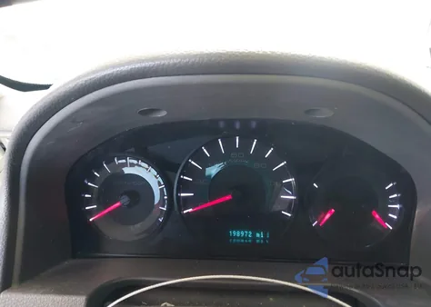 2011 Ford Fusion S из США, поврежденный, VIN 3FAHP0GA9BR239780